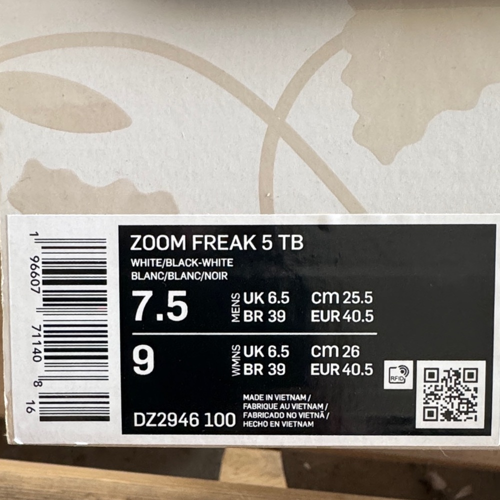 Zoom Freak 5 TB Sneakers